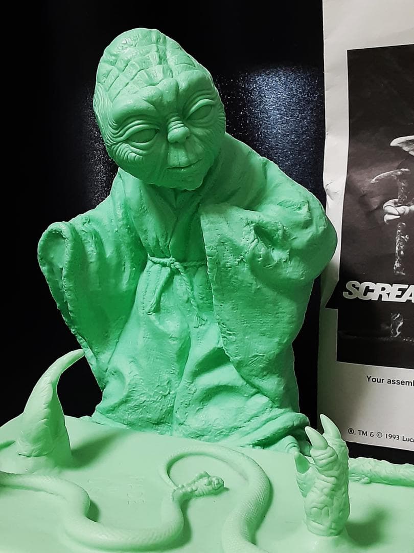 スクリーミンScreamin' Yoda ヨーダModel Figure Kit