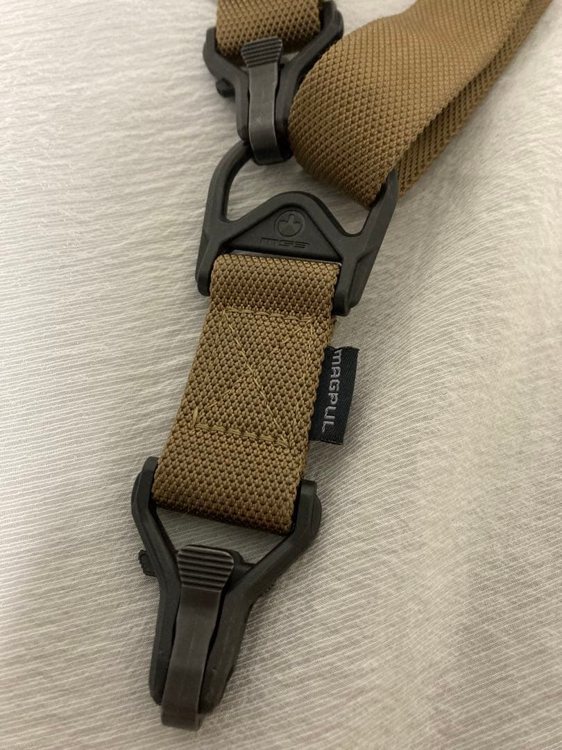 実物　MAGPUL スリング MS3 GEN2 コヨーテブラウン