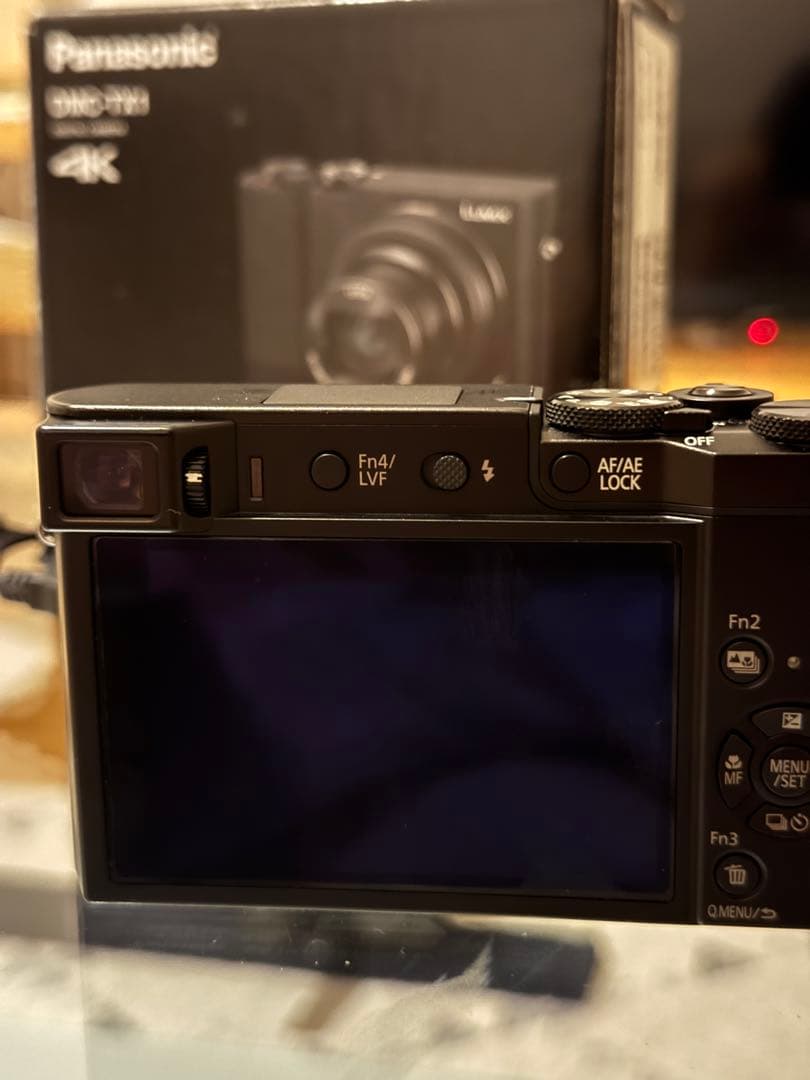 完動品美品傷汚れ無Panasonic LUMIX DMC-TX1 SDカード付き