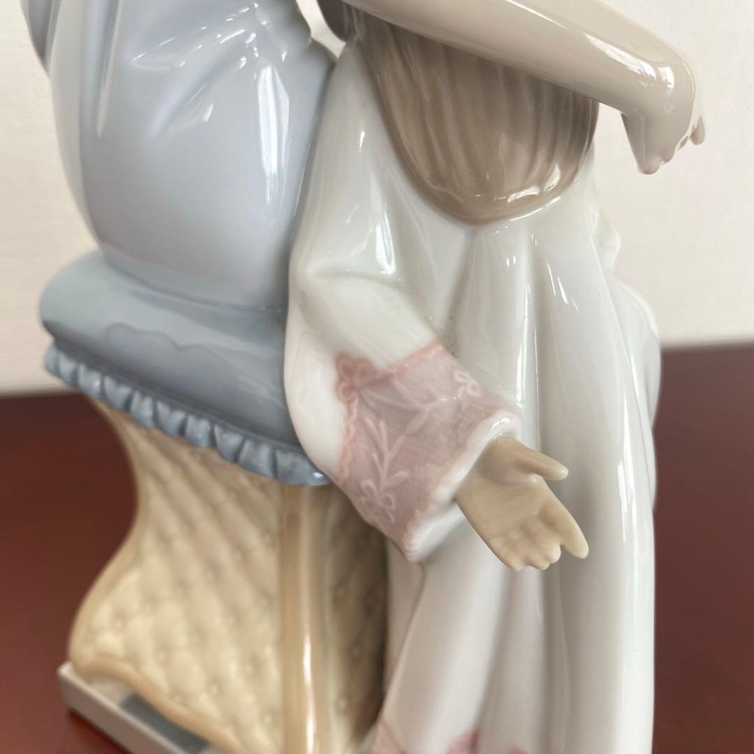 LLADRO リヤドロ 『 おやすみ前のご本 』 置物
