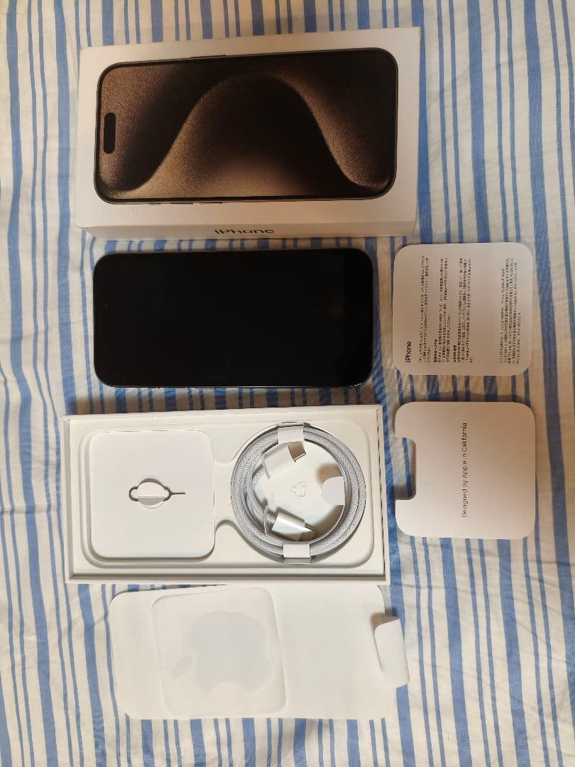 iPhone15pro 本体 128GB