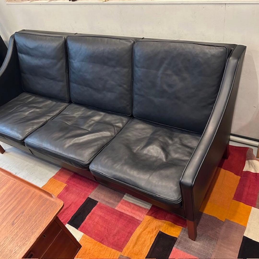 Fredericia Borge Mogensen 2209 BLACK ①