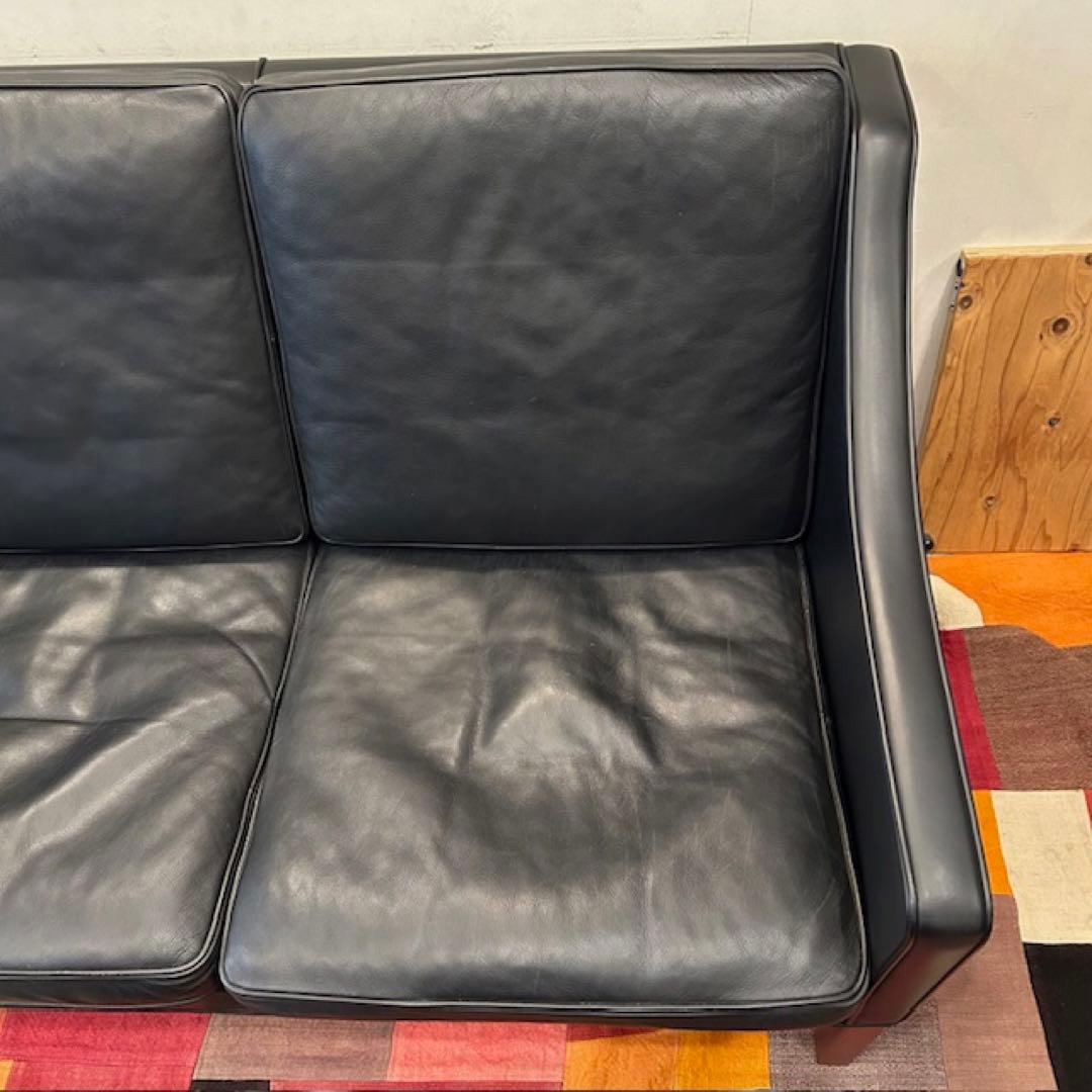 Fredericia Borge Mogensen 2209 BLACK ①