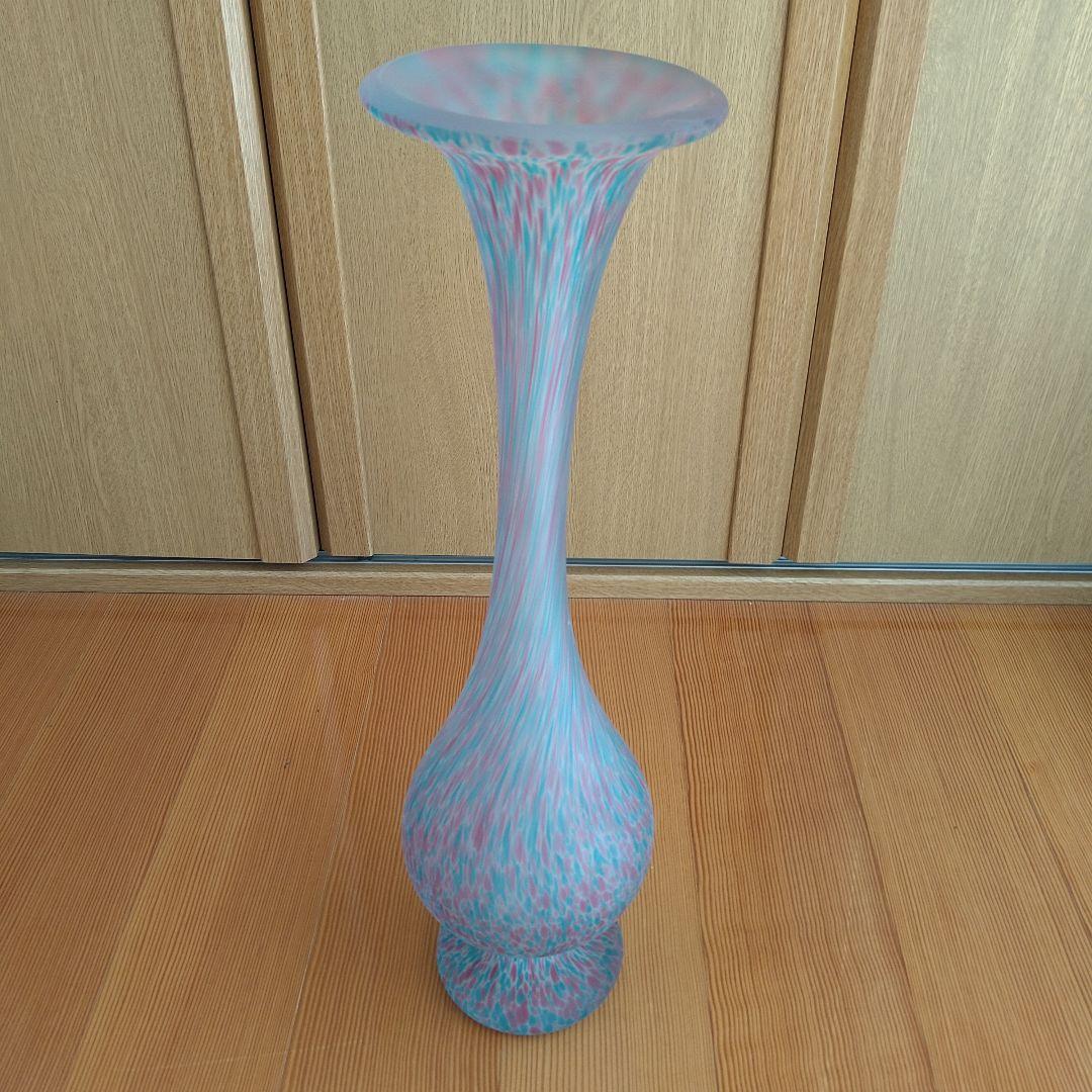 未使用　専用箱あり　ガラス製フラワーベース　花瓶　花器