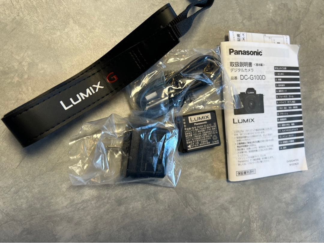 Panasonic LUMIX DC-G100DK デジタル一眼カメラ