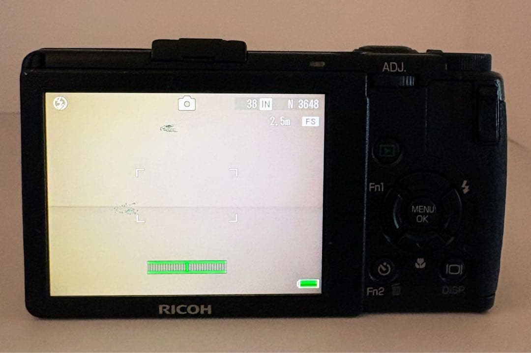 S数約4500回！RICOH GR DIGITAL Ⅲ★人気コンデジ