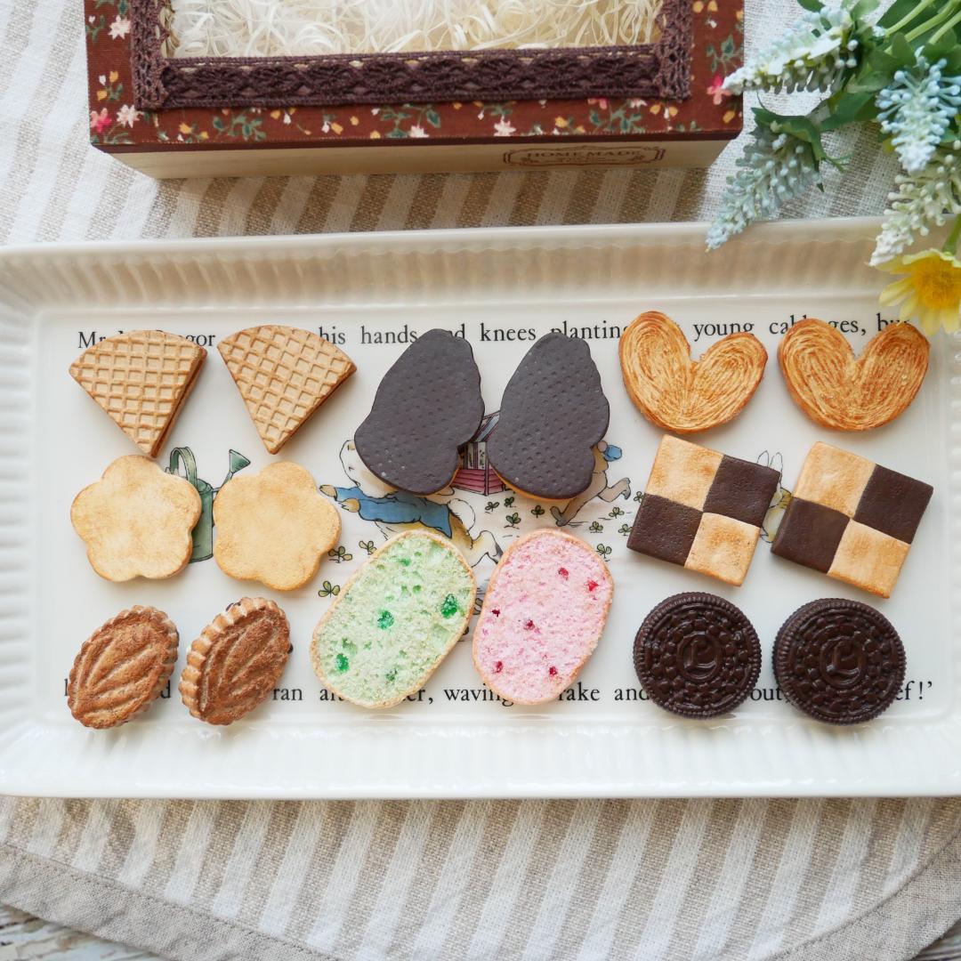 フェイクスイーツ◆可愛い♡クッキーズ＊8種×2枚＊木製デコBOX付◆リアルサイズ