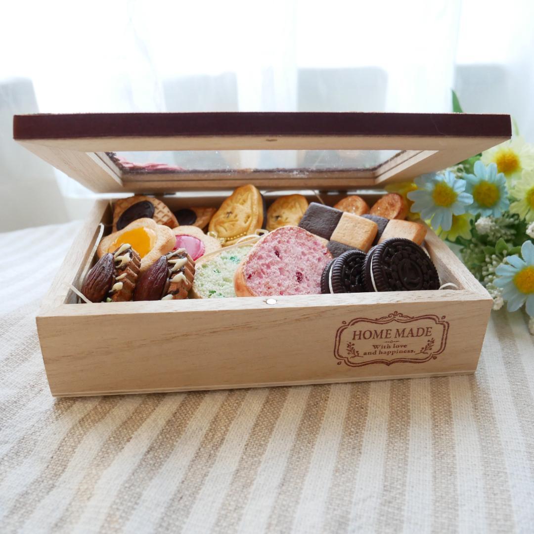 フェイクスイーツ◆可愛い♡クッキーズ＊8種×2枚＊木製デコBOX付◆リアルサイズ