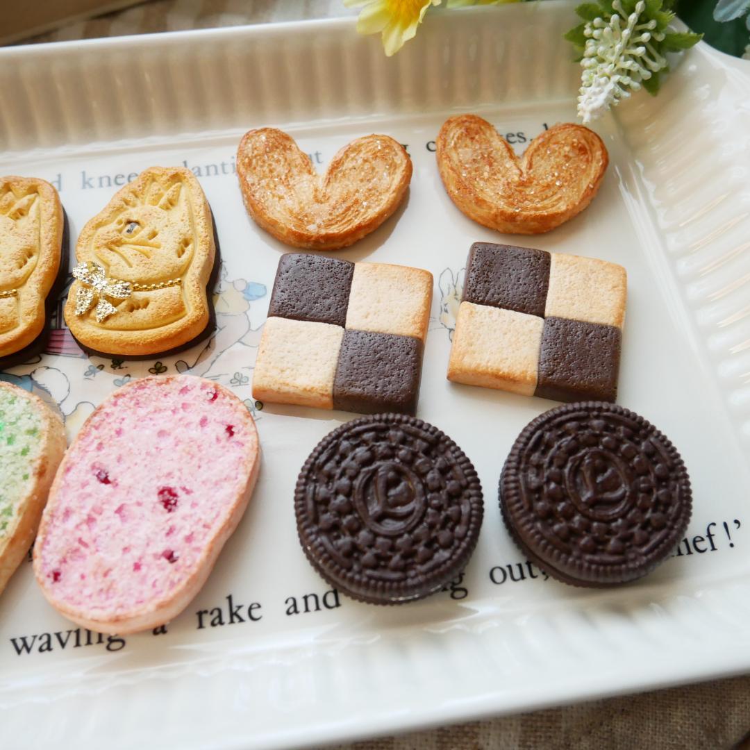 フェイクスイーツ◆可愛い♡クッキーズ＊8種×2枚＊木製デコBOX付◆リアルサイズ