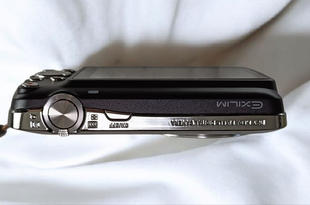CASIO EXILIM EX-Z2 コンパクトデジタルカメラ