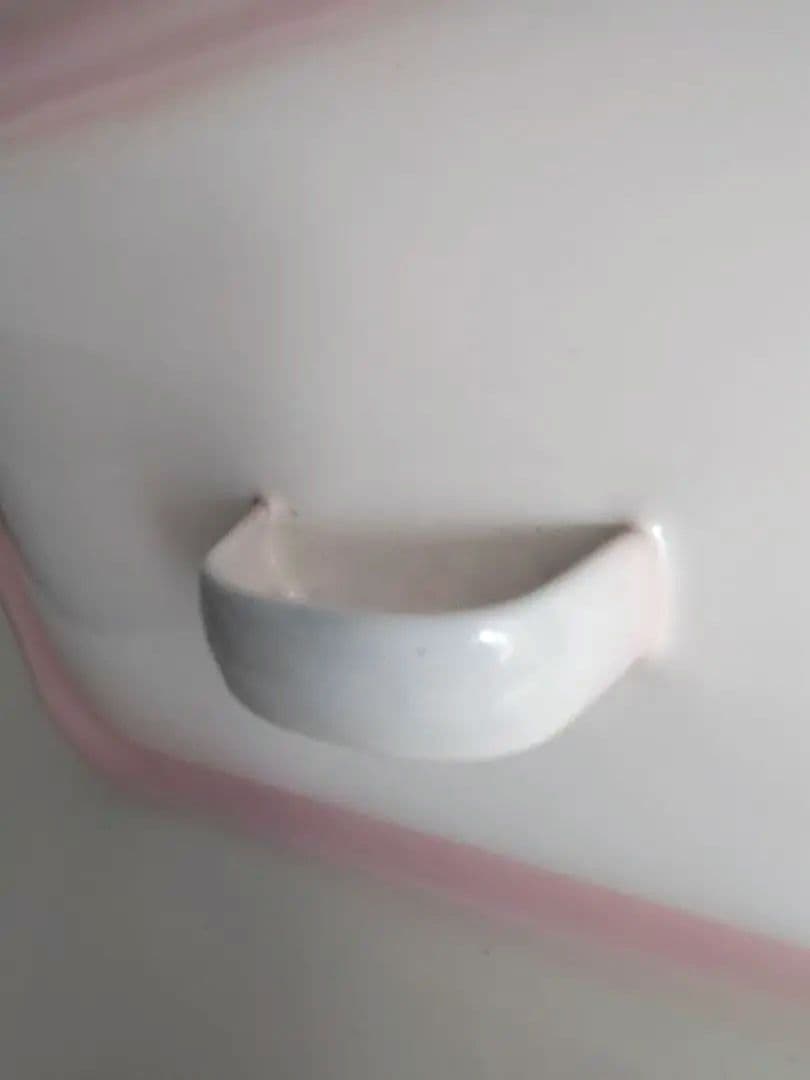 美品 イマン imane プリンセスローズ ミディ ホーロー 缶 ヴィンテージ