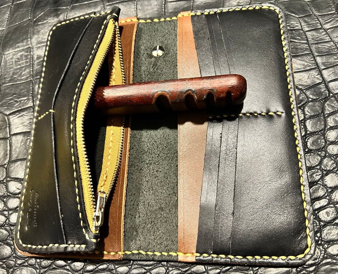 Gravy Leather ナチュラル パイソン 蛇革 ロング ウォレット長財布