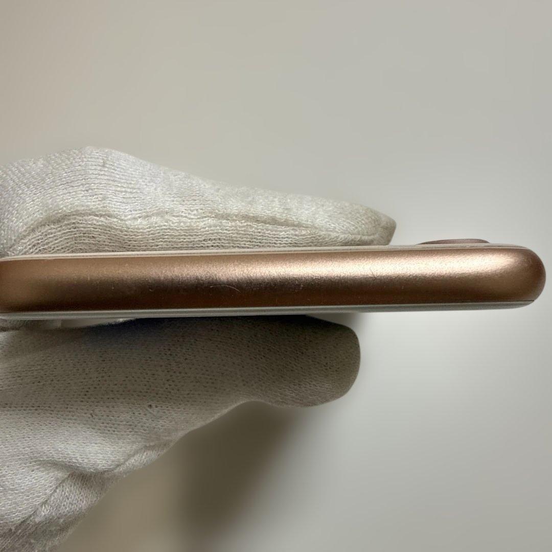 Apple iPhone 8 ゴールド 本体　☺︎