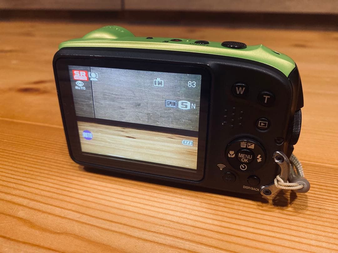 【さらに値下】【動作品】finepix XP90 防水デジカメ