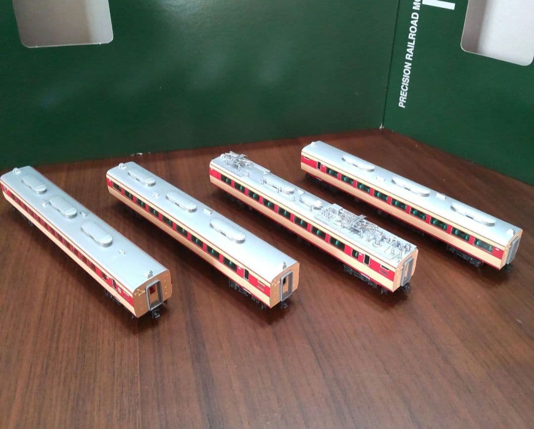 KATO 10-241 485系初期形「雷鳥」8両基本＋10-242 4両増結