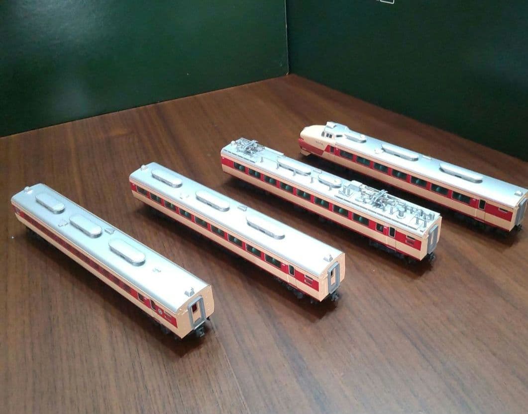 KATO 10-241 485系初期形「雷鳥」8両基本＋10-242 4両増結