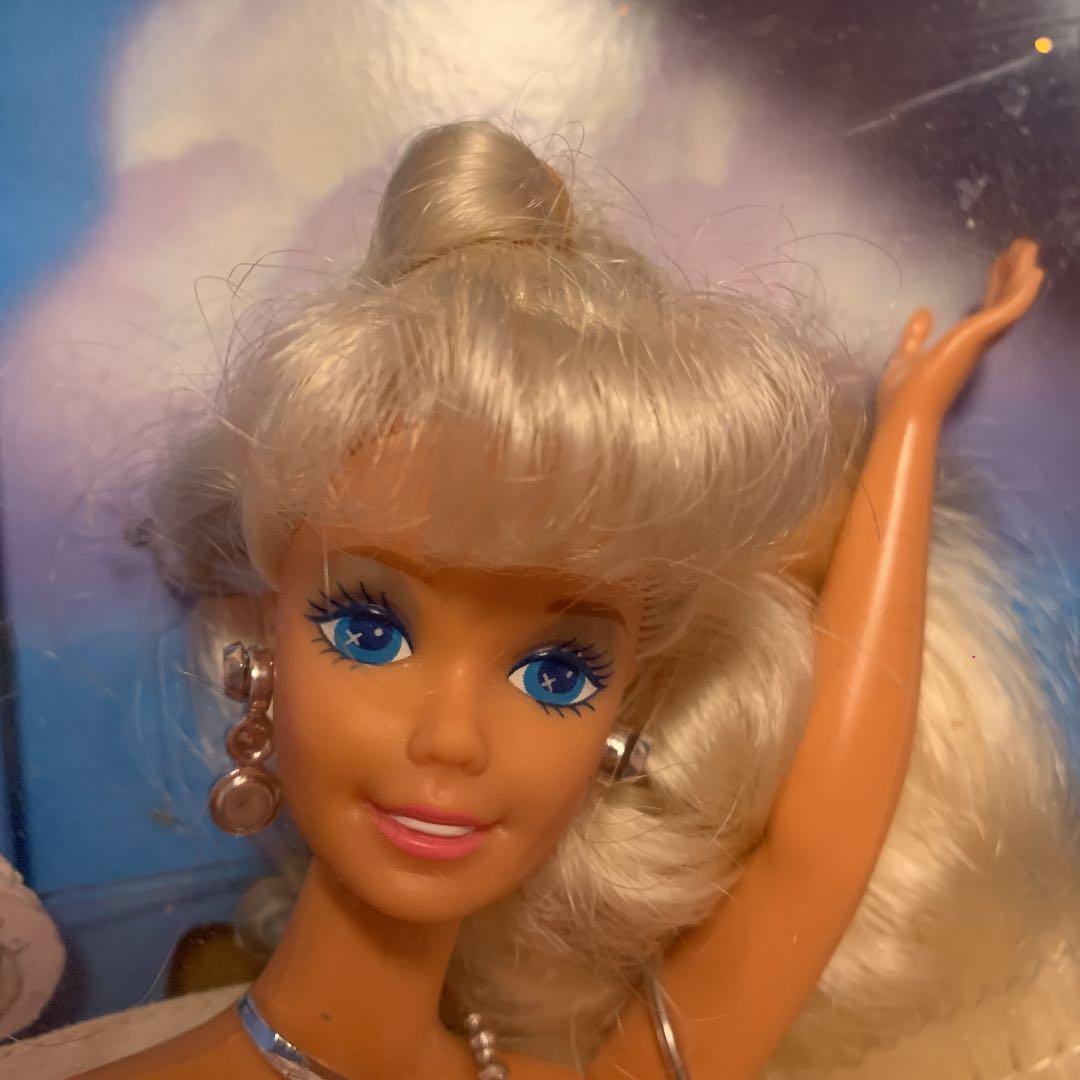 Barbie エンジェルプリンセス　バービー　天使ドレス人形