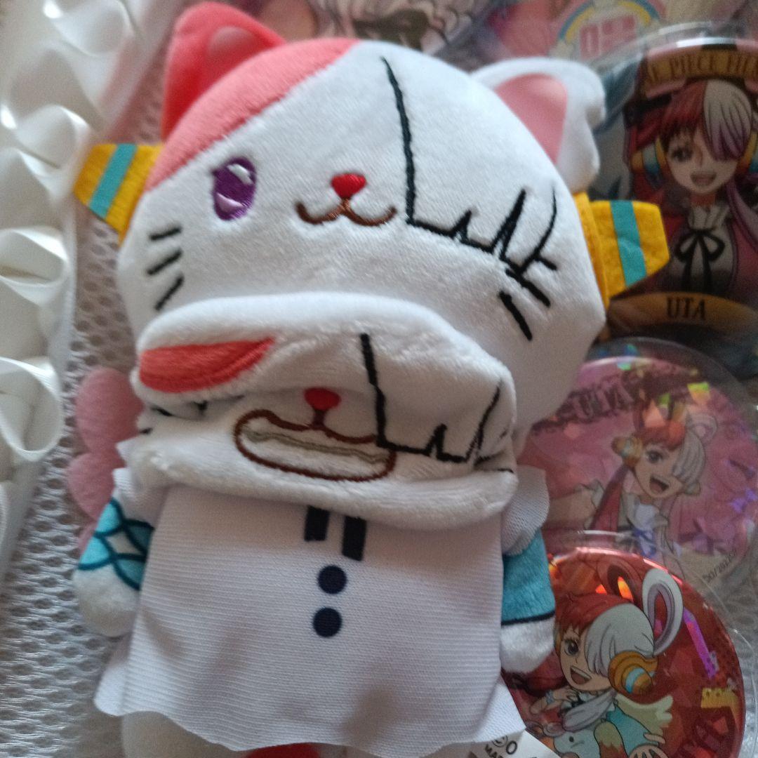 ワンピース ウタ グッズ まとめ売り 缶バッジ ぬいぐるみ