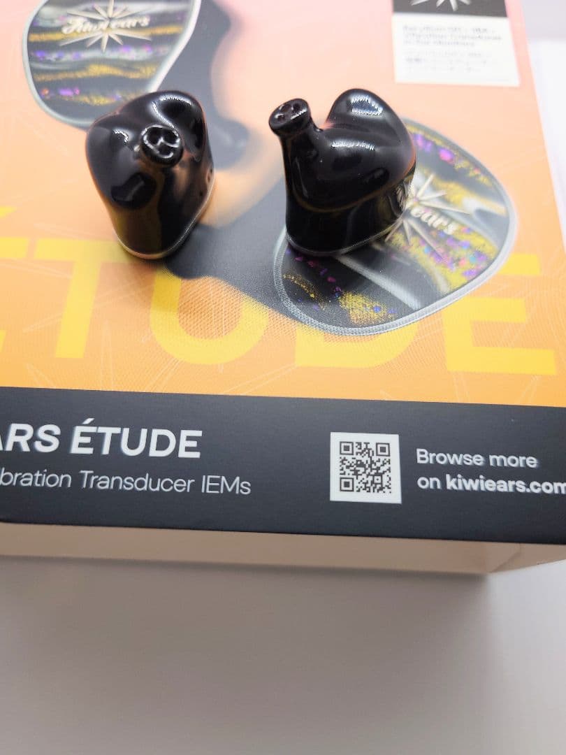 オマケケーブル付き Kiwi Ears ETUDE 有線イヤホン