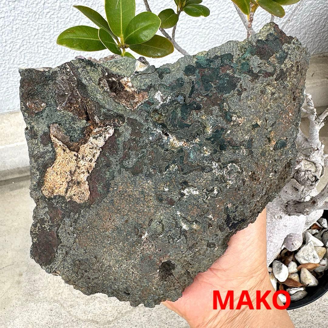M1658☆アメジストクラスター1.8Kg☆天然石　原石