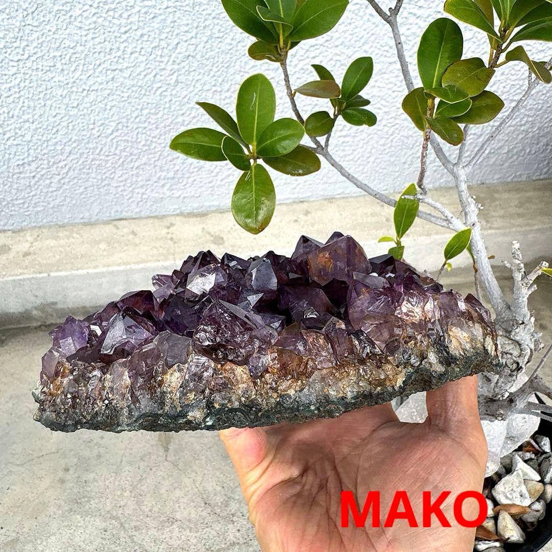 M1658☆アメジストクラスター1.8Kg☆天然石　原石