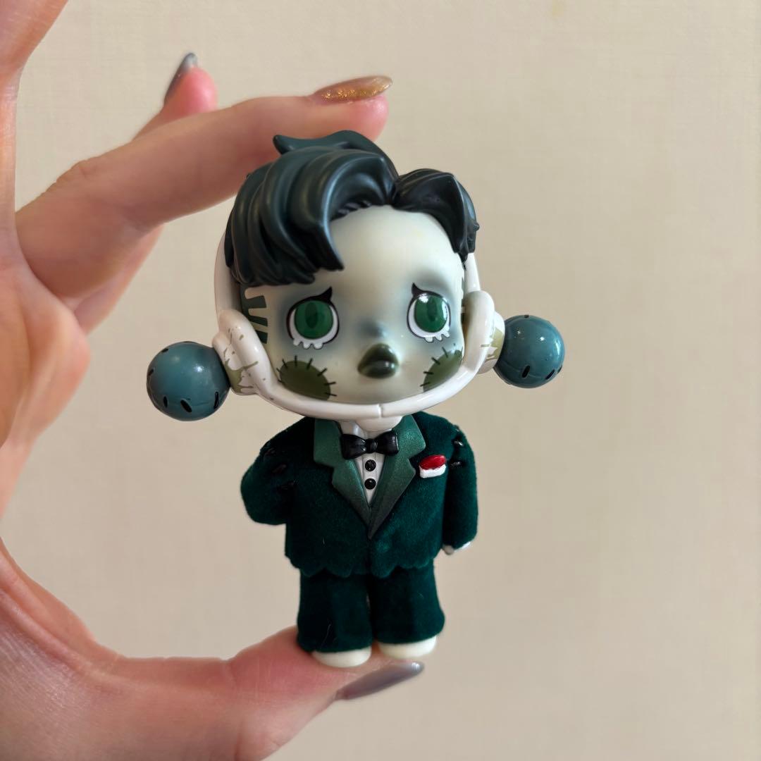 SKULLPANDA×ADDAMS FAMILY