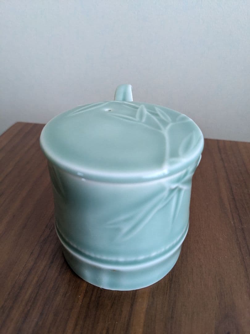 【新品】有田焼 笹青磁 醤油差し 深川製磁 百年庵