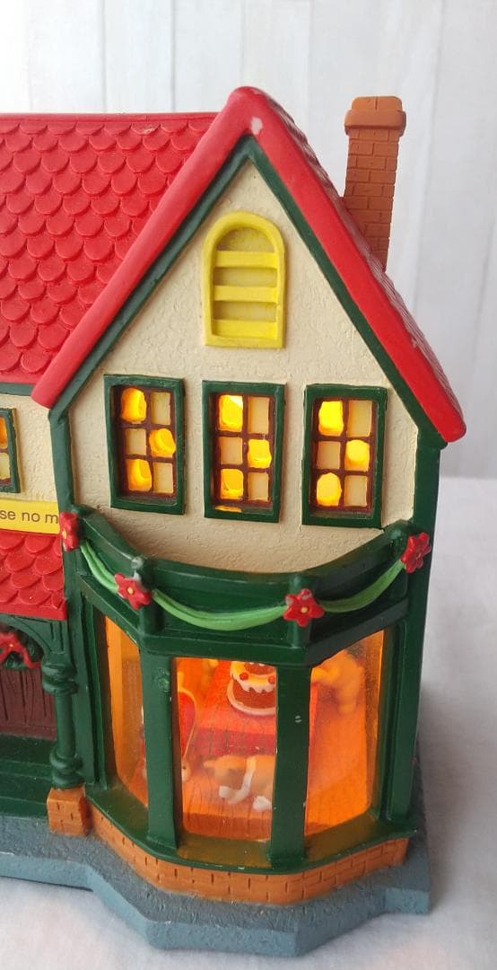 マザーグースの森　マザーガーデン　お家型ライト　クリスマス　犬　ケーキ