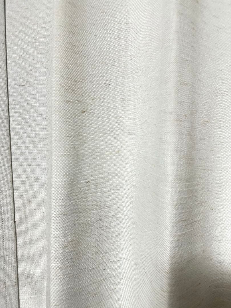 ニトリ　遮光1級・遮熱・遮音カーテン　レーベル アイボリー