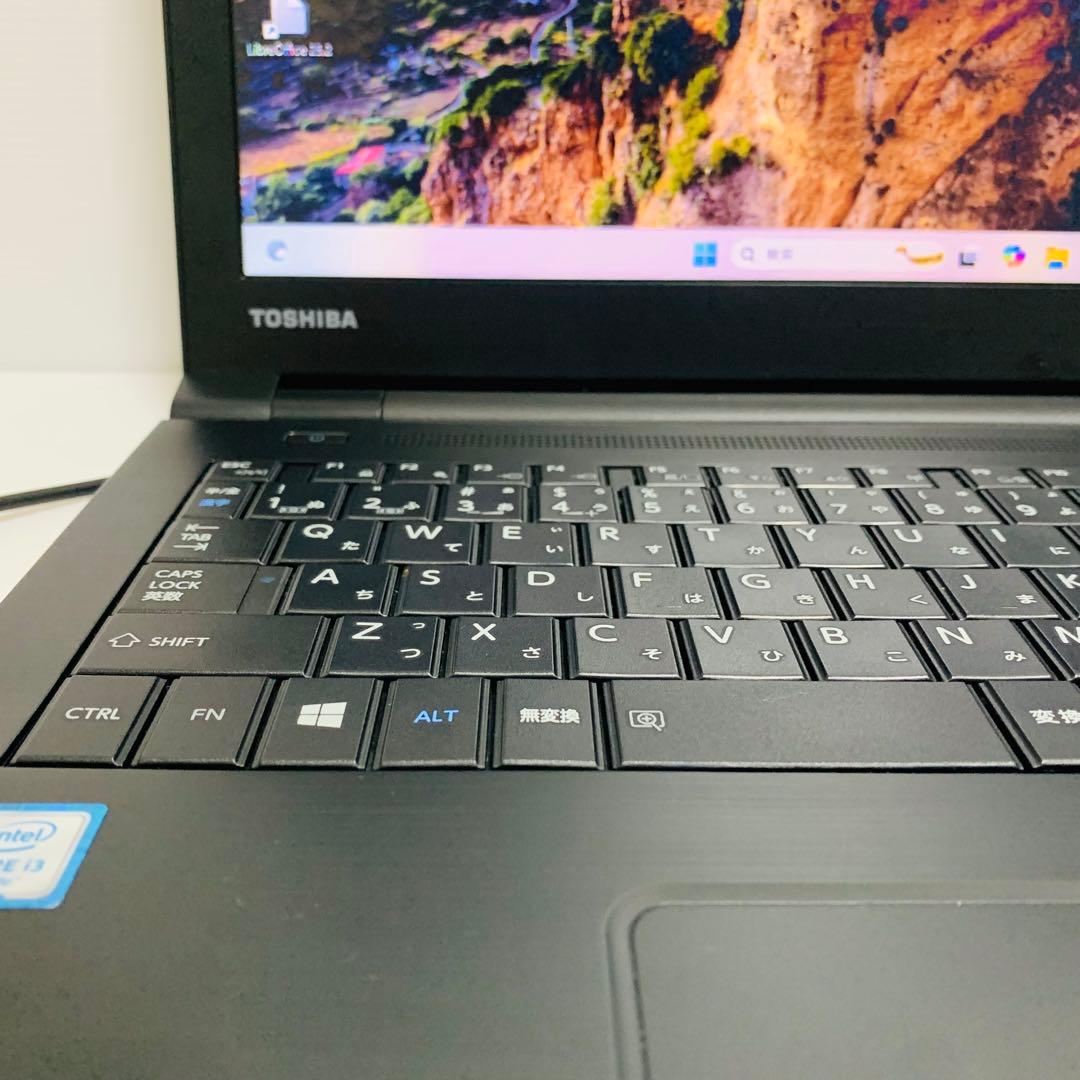 【初期設定済】TOSHIBA ノートPC SSD256GB Win11