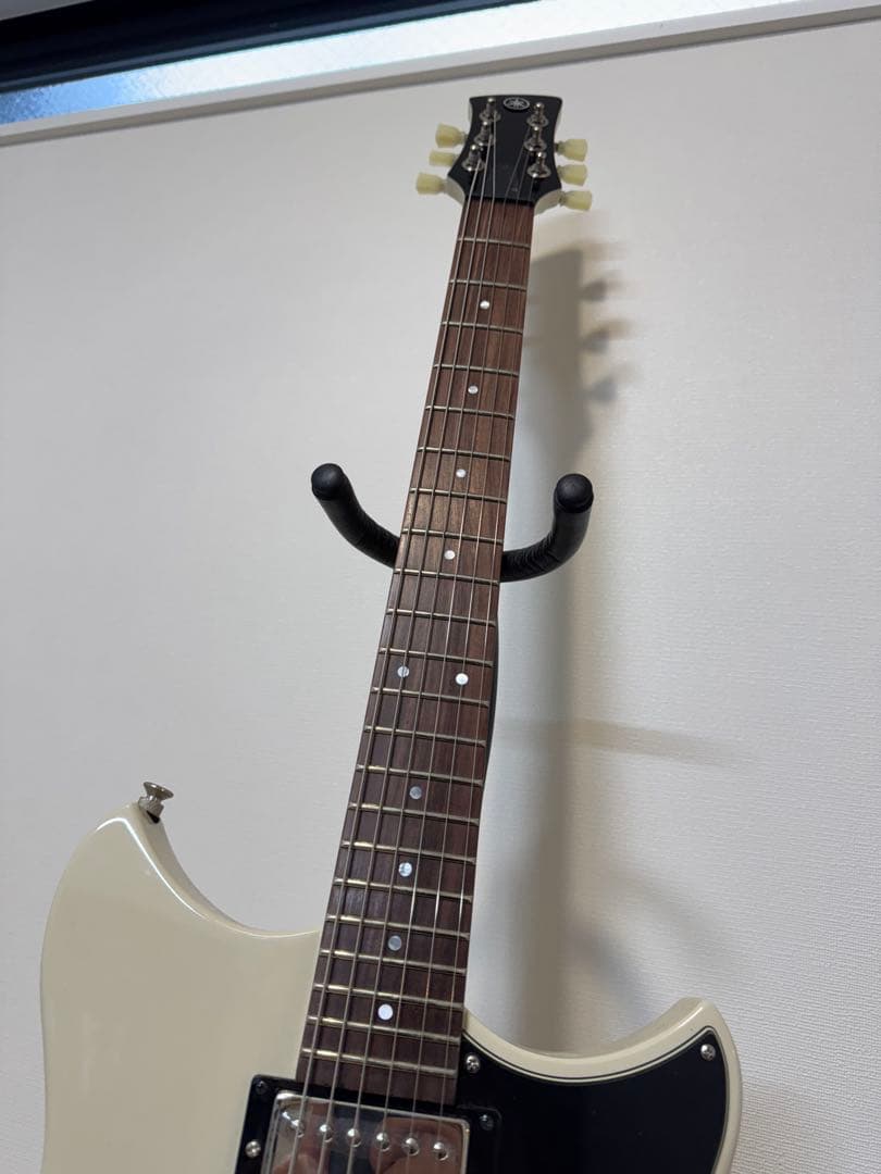 gnr_ss様限定 新品同様！YAMAHA RSE-20 ホワイト！