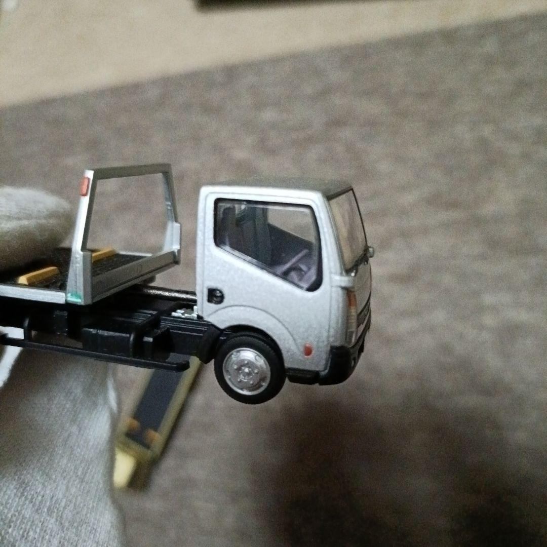 トミカリミテッドヴィンテージネオ 日産アトラス F24 花見台自動車 2台