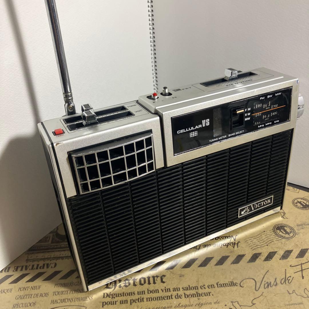 専用品　音、感度は良いけれどトラブルが多めです。　ビクター　セルラーV5
