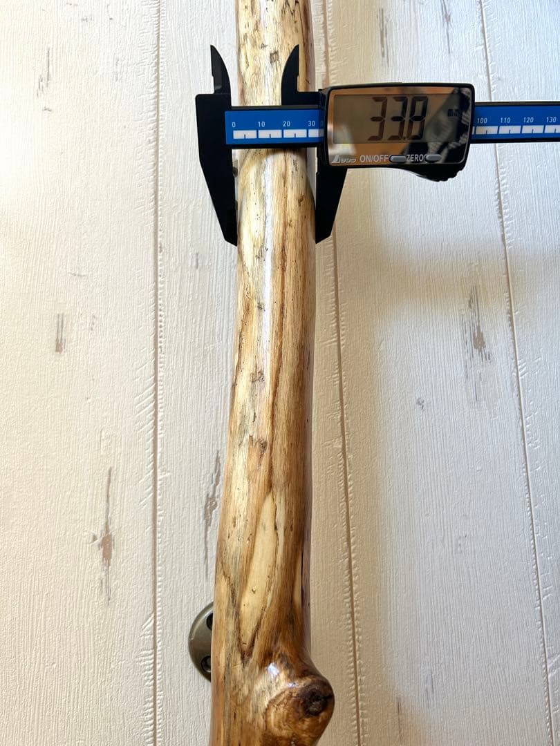 流木　ドアハンドル　ドアノブ　取手　長さ60cm　枝の名残りと反り