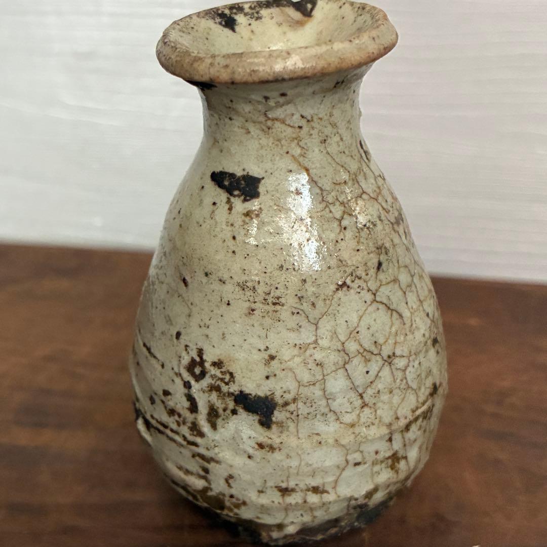 【骨董】小壺　小徳利 虫喰い 貫入 置物　古道具　斑釉　唐津風？インテリア　置物