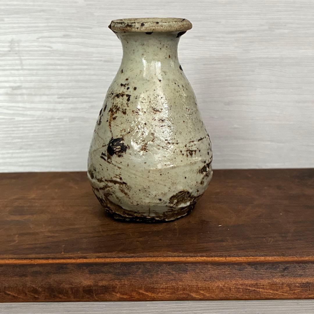 【骨董】小壺　小徳利 虫喰い 貫入 置物　古道具　斑釉　唐津風？インテリア　置物