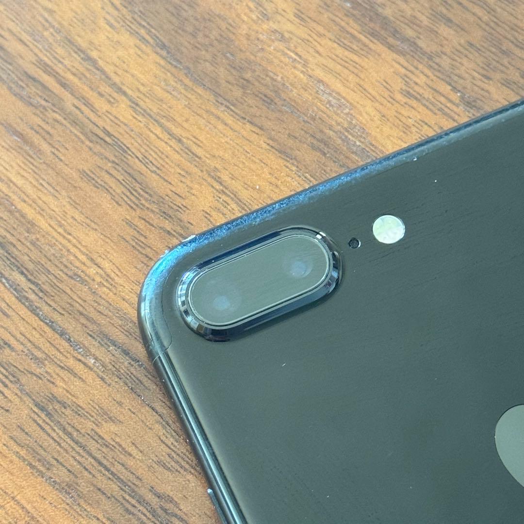iPhone 7 Plus 128GB ブラック SIMロック解除済