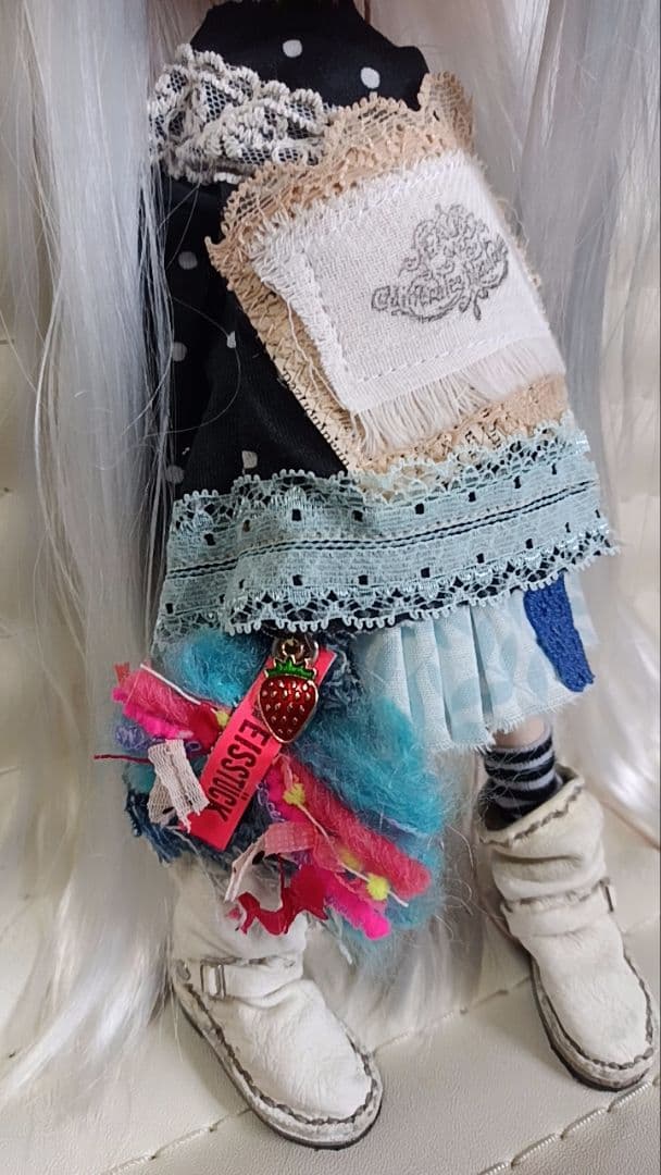 りんご！ブライス　22センチドール　アイシードールアウトフィット