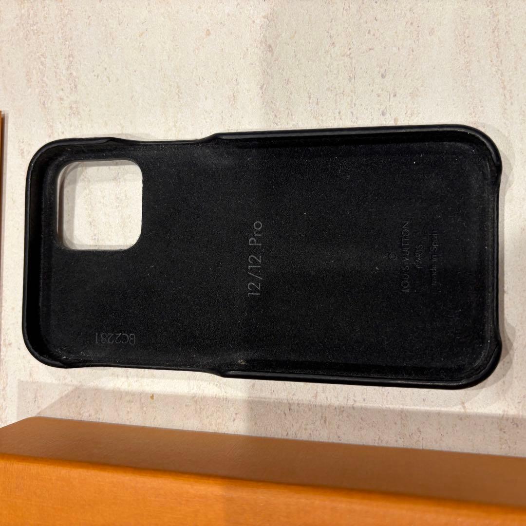 LOUIS VUITTON iPhone 12/12 Pro ケース　黒