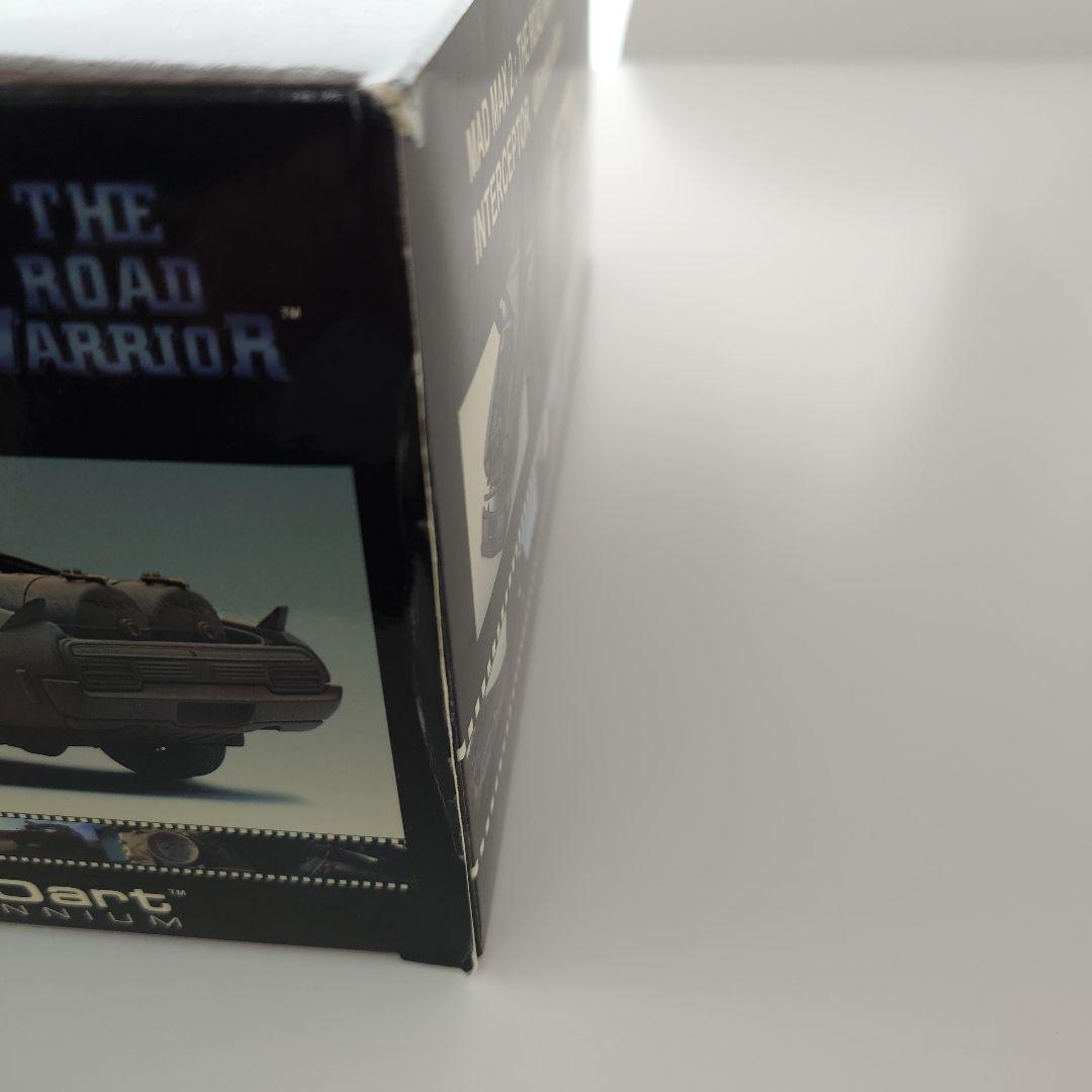 ミニカー MAD MAX 2 INTERCEPTOR 1:18