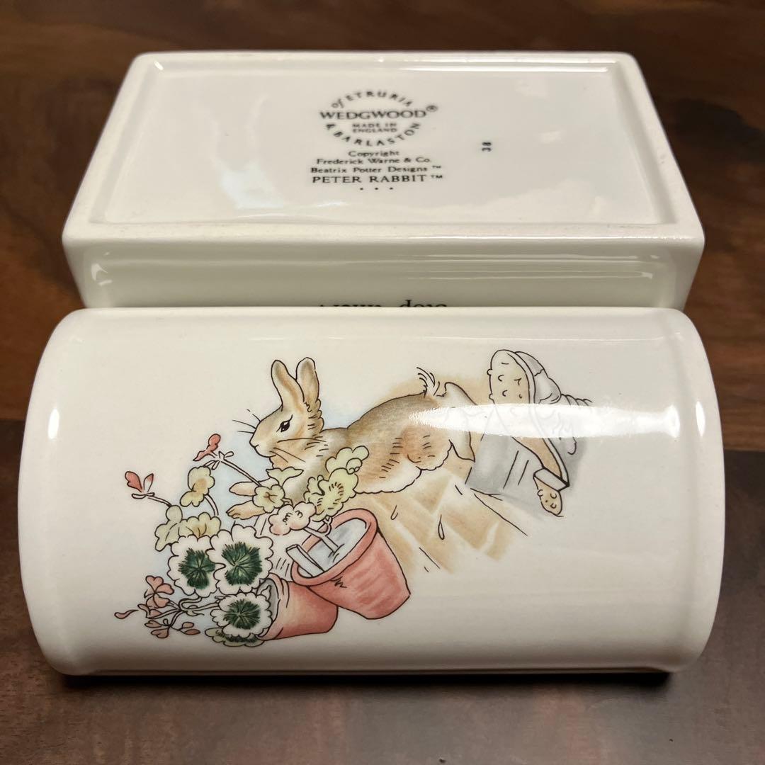 jetです！！！ ピーターラビット　トレジャーチェスト宝箱　タンブラー2個