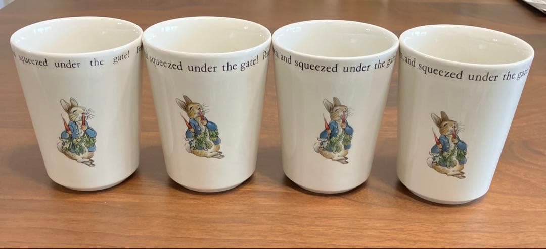 jetです！！！ ピーターラビット　トレジャーチェスト宝箱　タンブラー2個