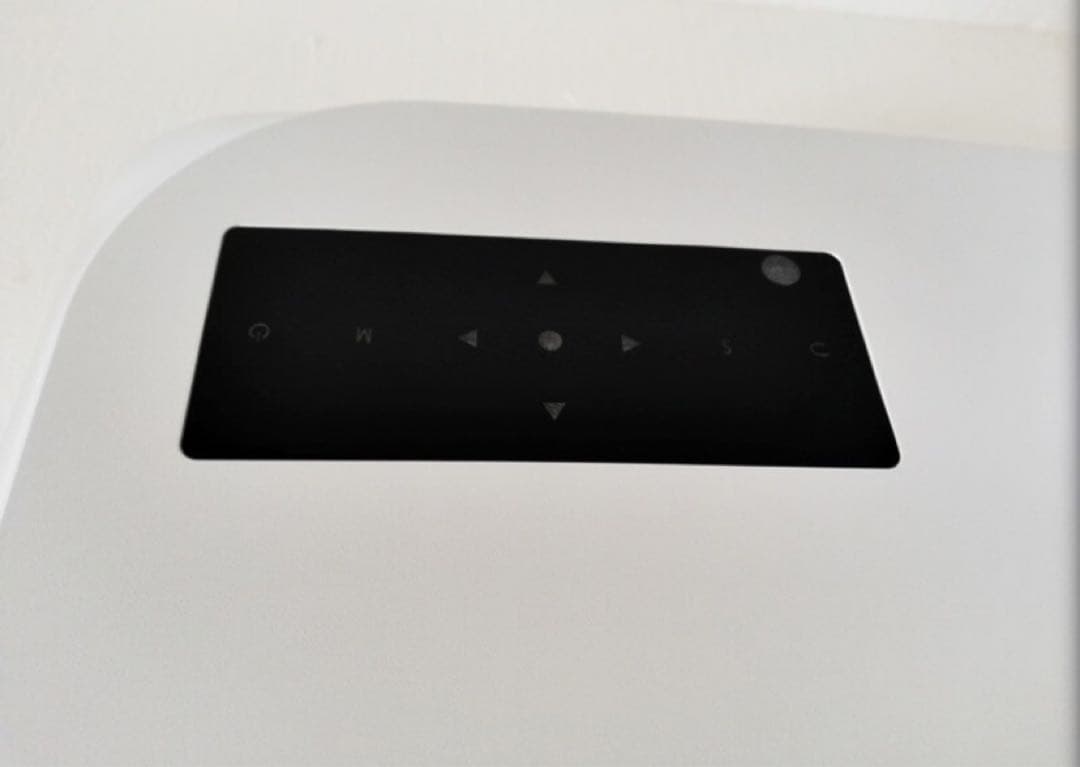 プロジェクター　GROVIEW BL89 ホームシアター　4K Wifi