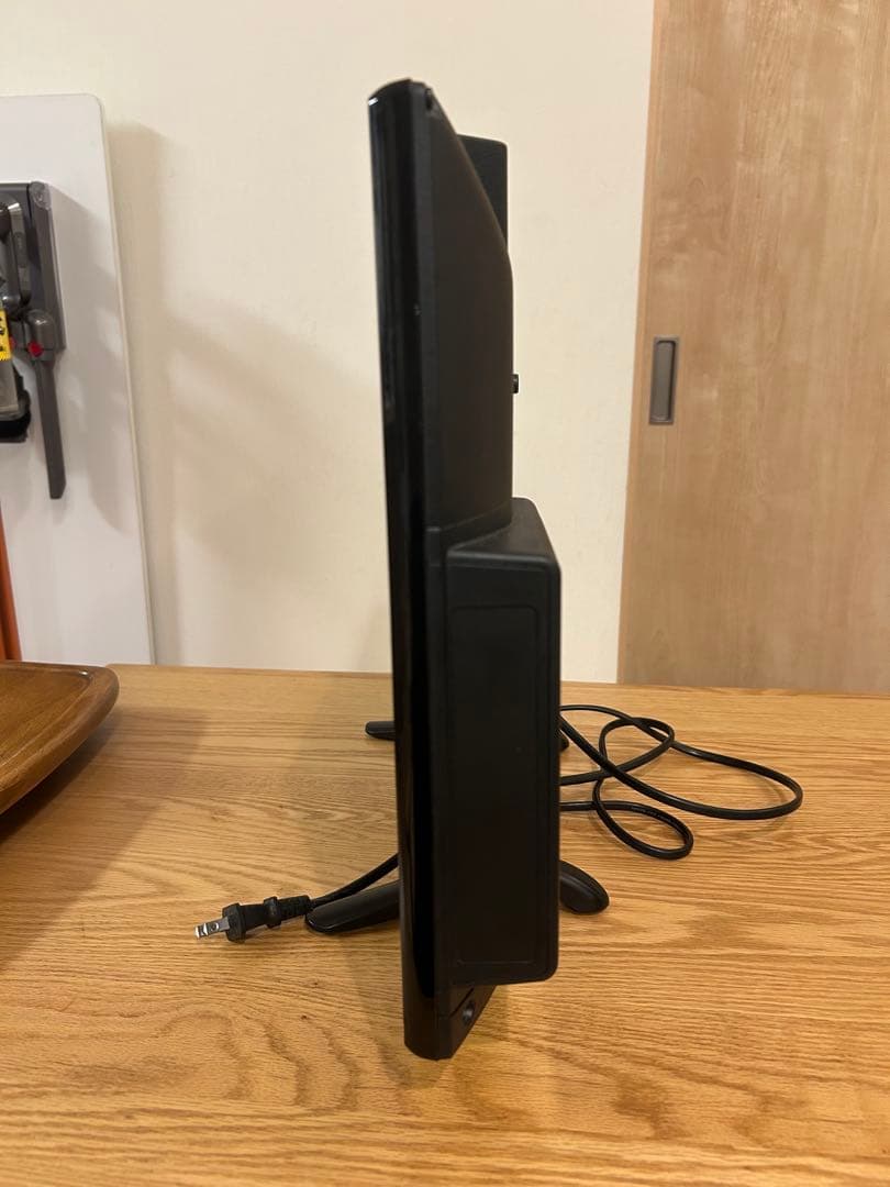 #訳アリ 株式会社グランプレ製の液晶テレビ　24v型