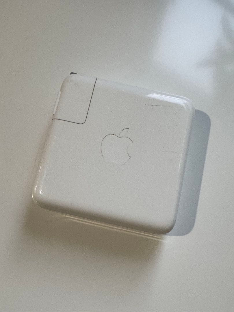 MacBook Pro 8gb 13インチ 2016