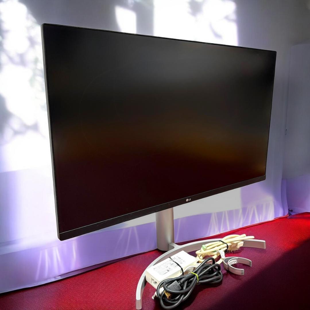 ☆ LG 32UN650 W 31.5インチ 4K モニター スピーカー搭載
