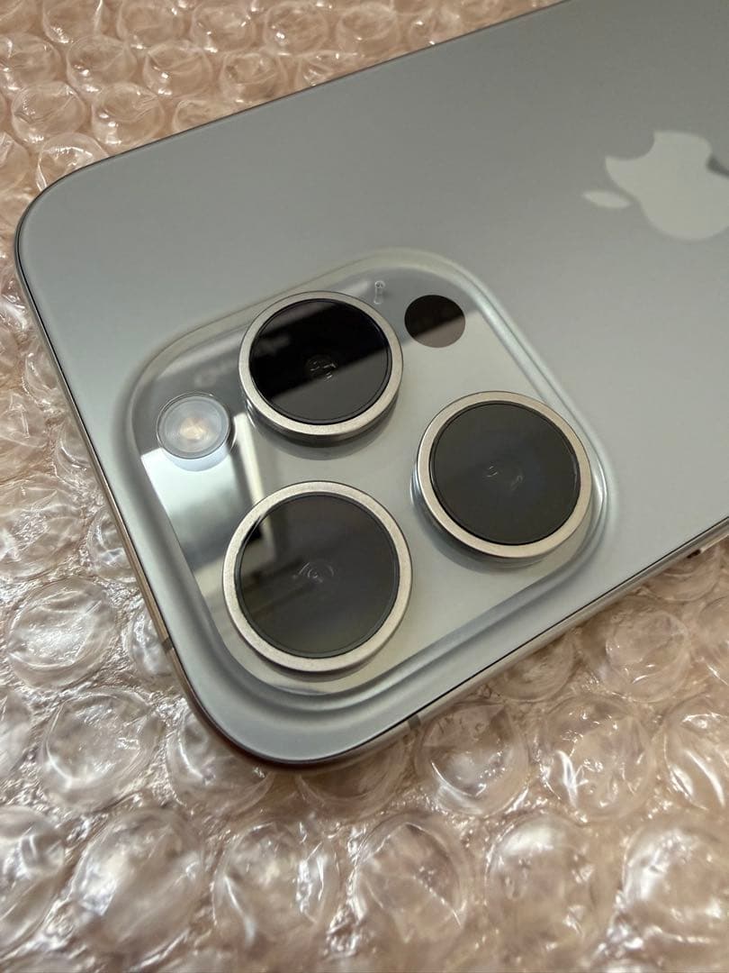 【本日中に出品停止】iPhone 15 Pro 128GB 最大容量100%