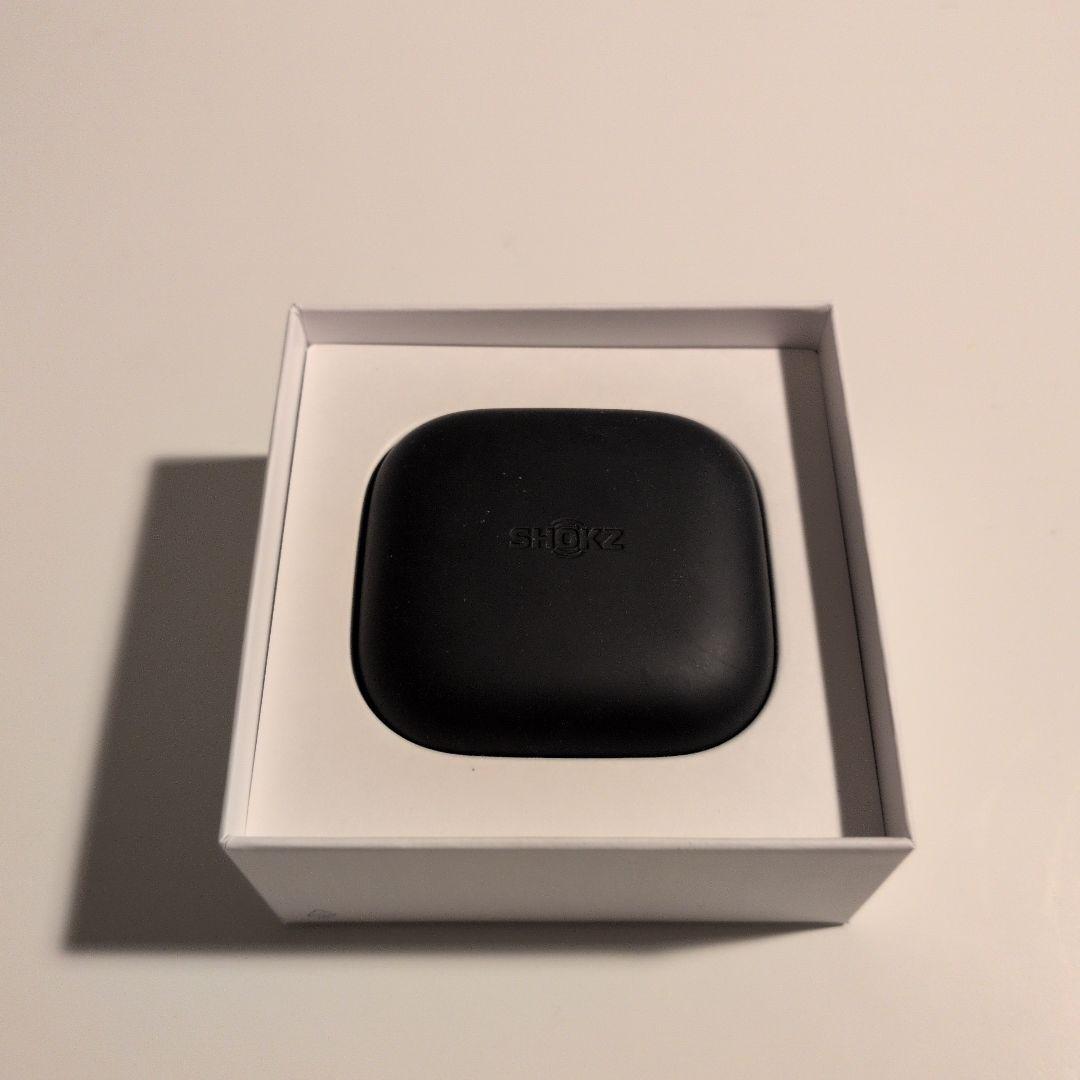 s*e様 SHOKZ Openfit air ワイヤレスイヤホン 耳掛け式 充電