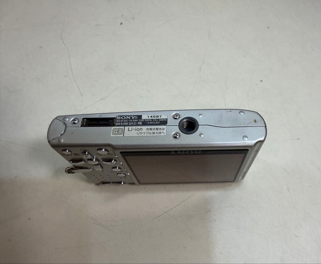 Sony SteadyShot DSC-T10 メモリー512mbデジタルカメラ