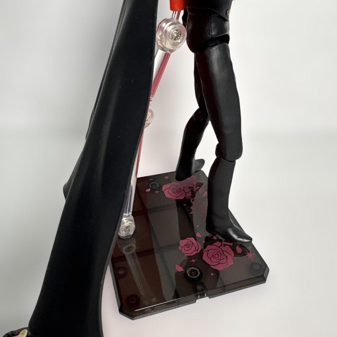 超貴重品　セーラームーン　S.H.Figuartsフィギュアーツ　タキシード仮面